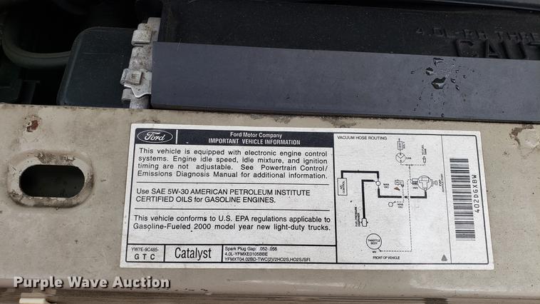 image for item EN9908 2000 Ford Ranger SuperCab pickup truck