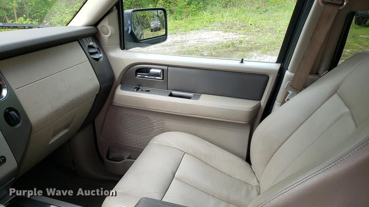 image for item EN9909 2009 Ford Expedition SUV