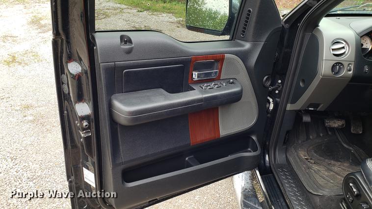 image for item EN9910 2008 Ford F150 SuperCrew pickup truck