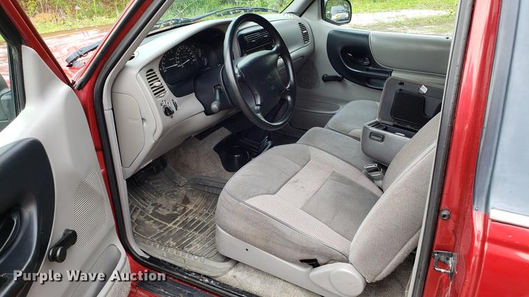 image for item EN9911 1997 Mazda B4000 Cab Plus pickup truck