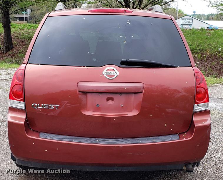 image for item EN9912 2005 Nissan Quest van