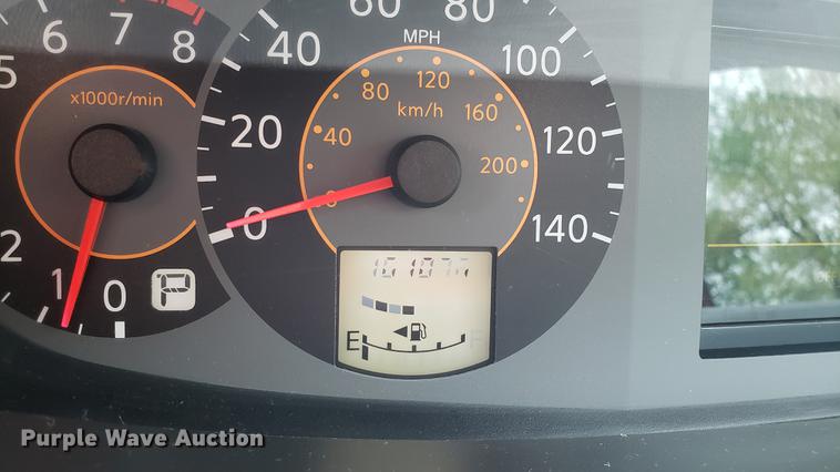 image for item EN9912 2005 Nissan Quest van