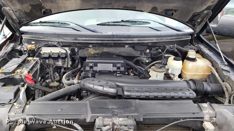 image for item EN9914 2004 Ford F150 SuperCrew pickup truck