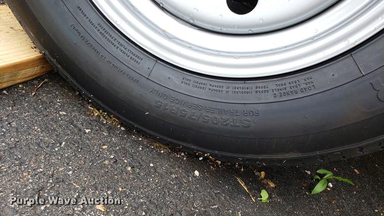 image for item EN9915 2019 Mid-america utility trailer