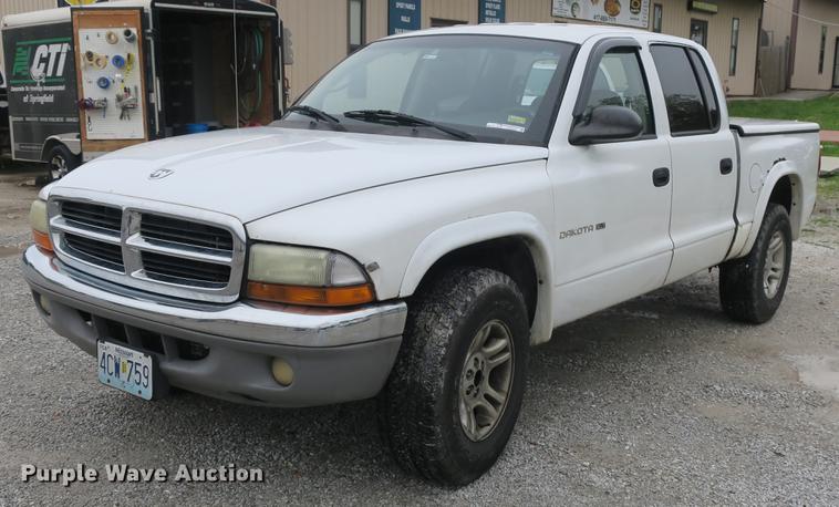 image for item EO9484 2001 Dodge Dakota SLT Quad Cab pickup truck