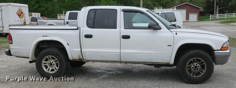 image for item EO9484 2001 Dodge Dakota SLT Quad Cab pickup truck