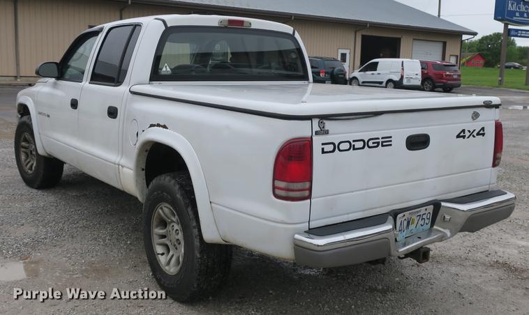image for item EO9484 2001 Dodge Dakota SLT Quad Cab pickup truck
