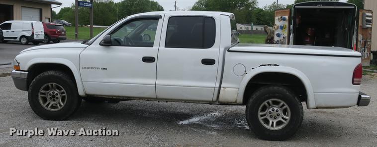 image for item EO9484 2001 Dodge Dakota SLT Quad Cab pickup truck