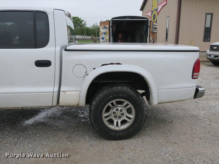 image for item EO9484 2001 Dodge Dakota SLT Quad Cab pickup truck