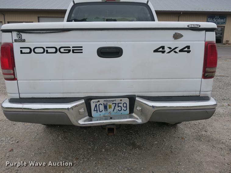 image for item EO9484 2001 Dodge Dakota SLT Quad Cab pickup truck