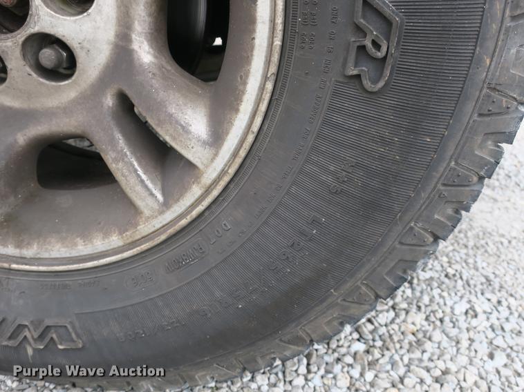 image for item EO9484 2001 Dodge Dakota SLT Quad Cab pickup truck