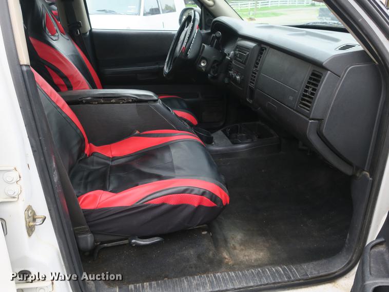 image for item EO9484 2001 Dodge Dakota SLT Quad Cab pickup truck