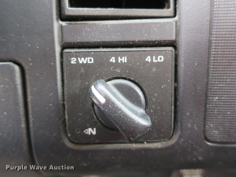 image for item EO9484 2001 Dodge Dakota SLT Quad Cab pickup truck