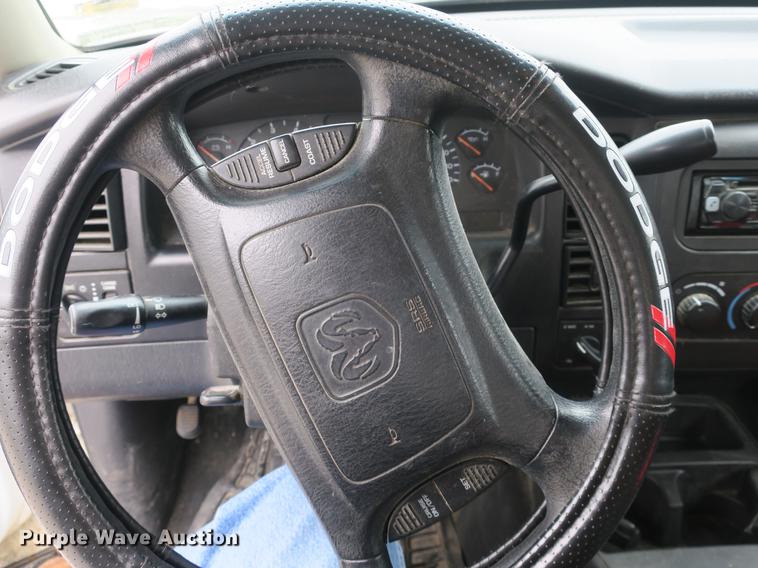 image for item EO9484 2001 Dodge Dakota SLT Quad Cab pickup truck