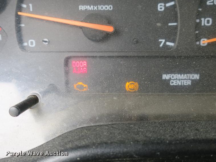 image for item EO9484 2001 Dodge Dakota SLT Quad Cab pickup truck