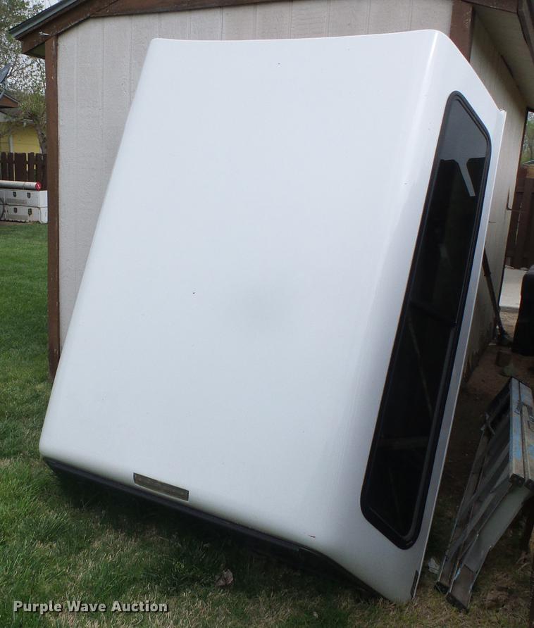 image for item EQ9085 ARE topper