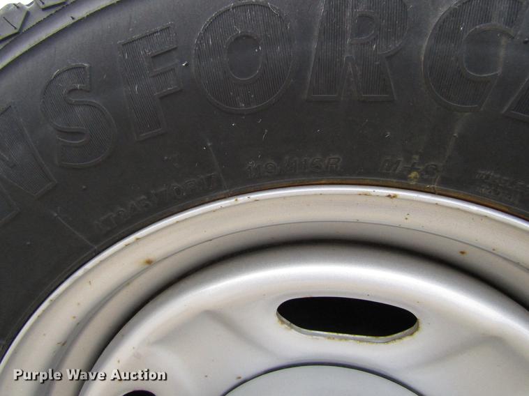 image for item EU9624 2014 Ford F350 Super Duty pickup truck cab and chassis