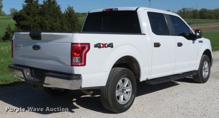 image for item EV9639 2015 Ford F150 XLT SuperCrew pickup truck