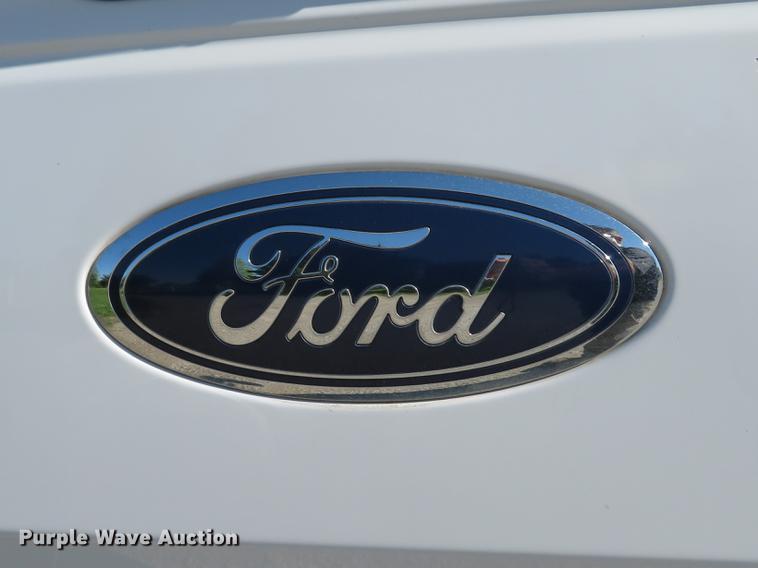 image for item EV9639 2015 Ford F150 XLT SuperCrew pickup truck