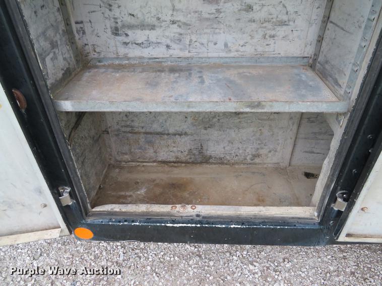 image for item EV9641 2003 Ford F350 Super Duty XL utility bed pickup truck