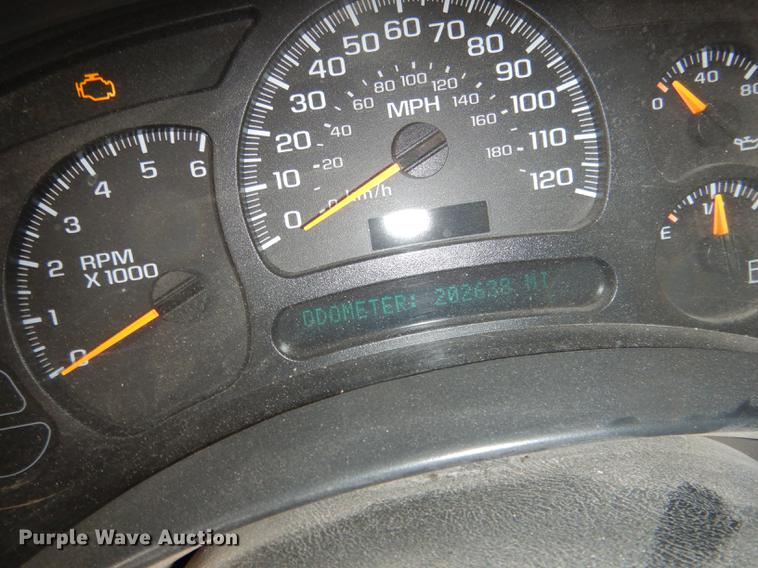 image for item FA9277 2005 Chevrolet Silverado 1500 Ext. Cab pickup truck