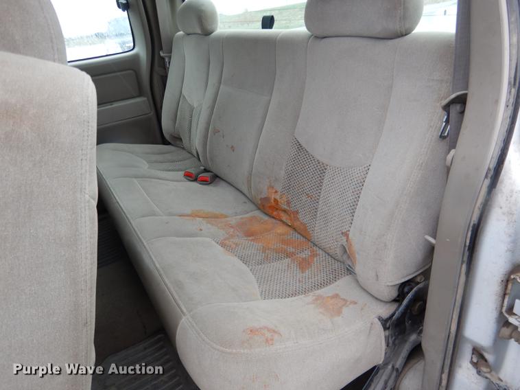 image for item FA9277 2005 Chevrolet Silverado 1500 Ext. Cab pickup truck