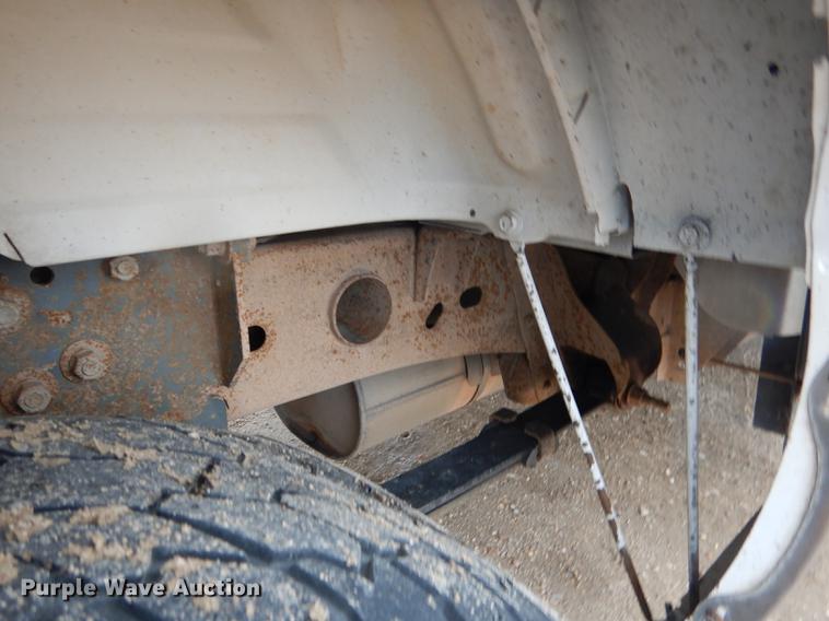 image for item FA9277 2005 Chevrolet Silverado 1500 Ext. Cab pickup truck