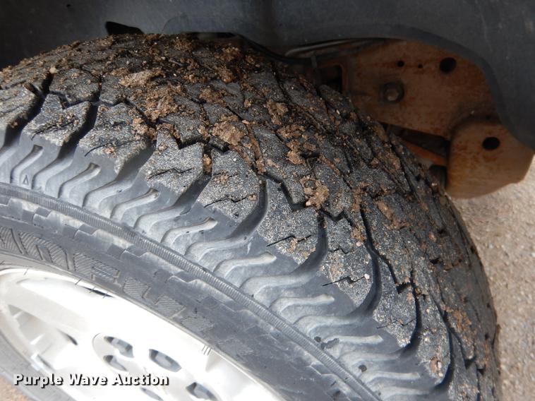 image for item FA9277 2005 Chevrolet Silverado 1500 Ext. Cab pickup truck