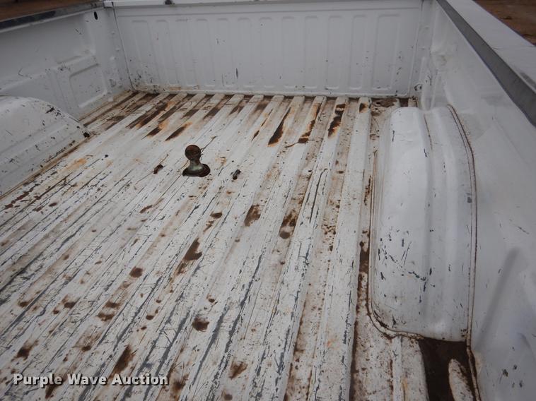 image for item FA9277 2005 Chevrolet Silverado 1500 Ext. Cab pickup truck