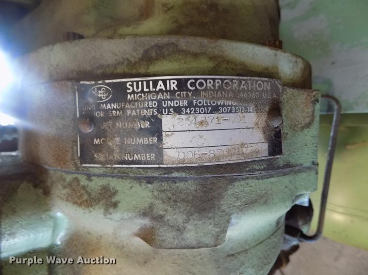 image for item FG9252 Sullair 10B-40AC screw type compressor