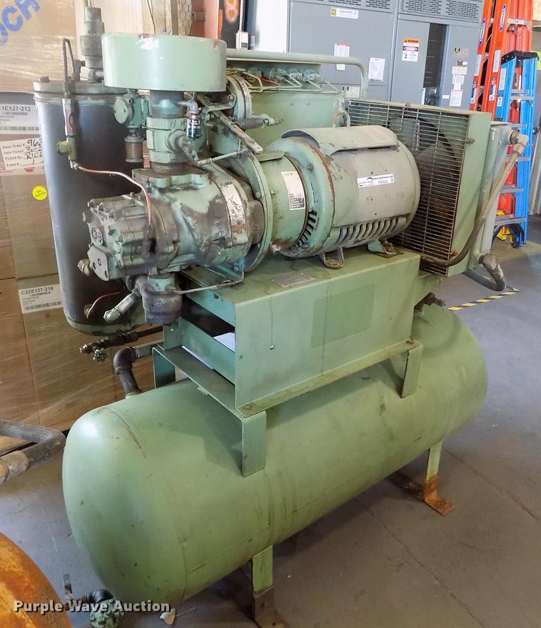 image for item FG9253 Sullair 10B-25AC screw type compressor