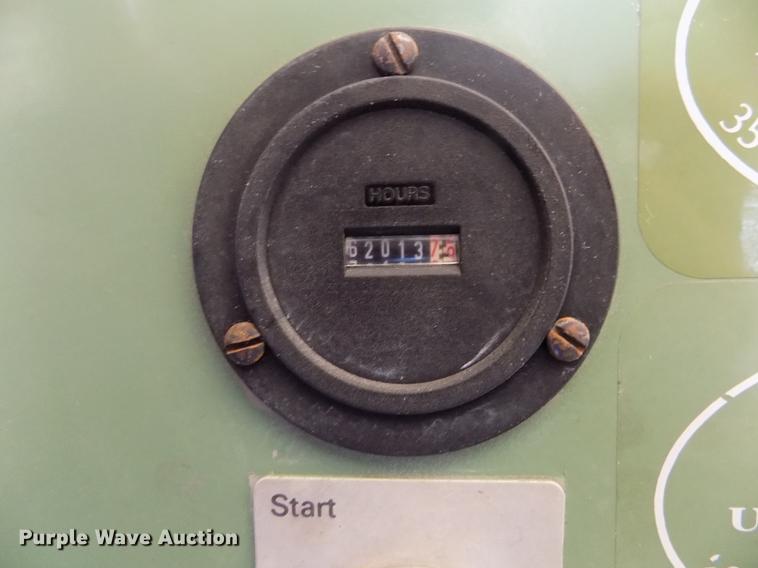 image for item FG9253 Sullair 10B-25AC screw type compressor