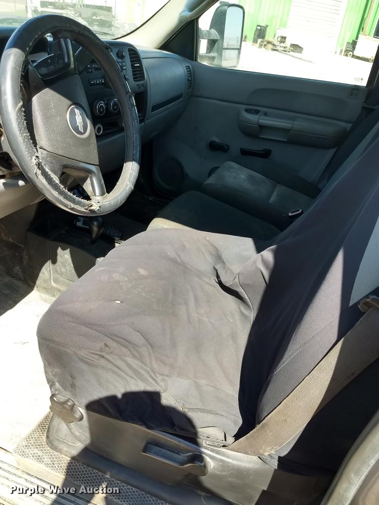 image for item FG9314 2007 Chevrolet Silverado 2500HD pickup truck