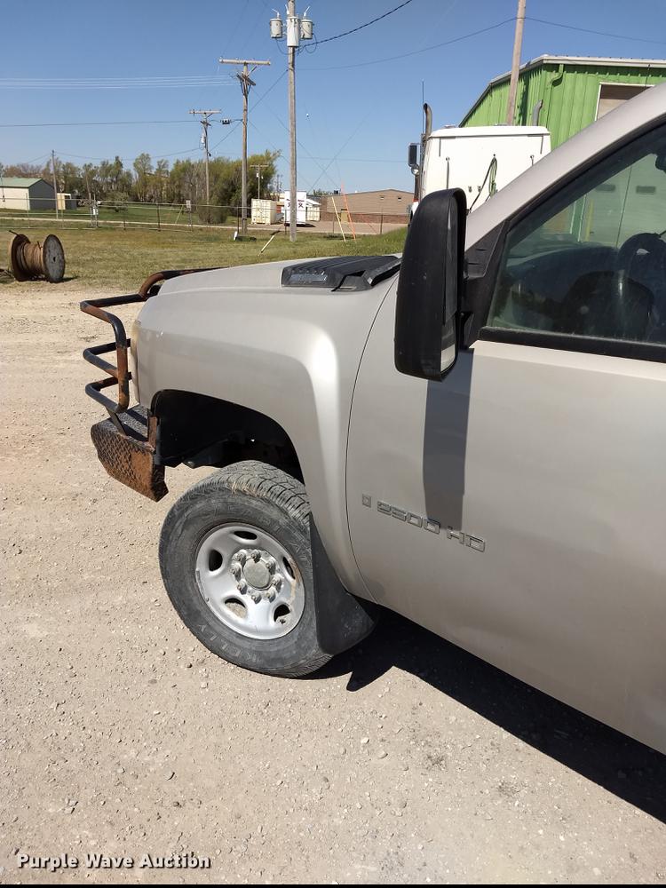 image for item FG9314 2007 Chevrolet Silverado 2500HD pickup truck