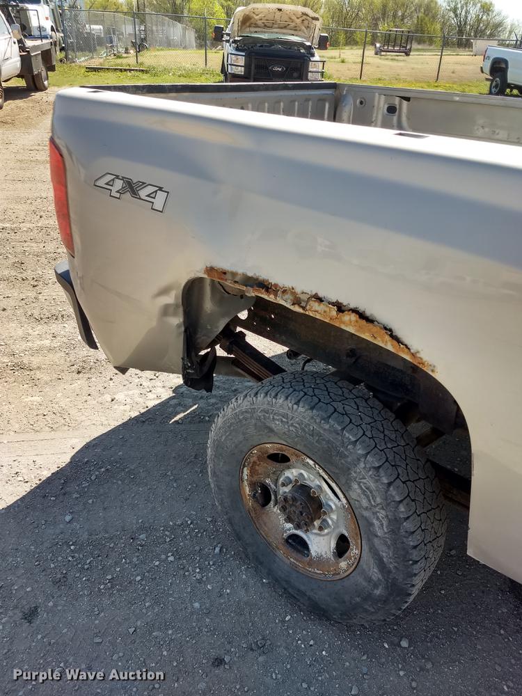 image for item FG9314 2007 Chevrolet Silverado 2500HD pickup truck