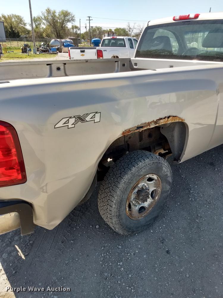image for item FG9314 2007 Chevrolet Silverado 2500HD pickup truck