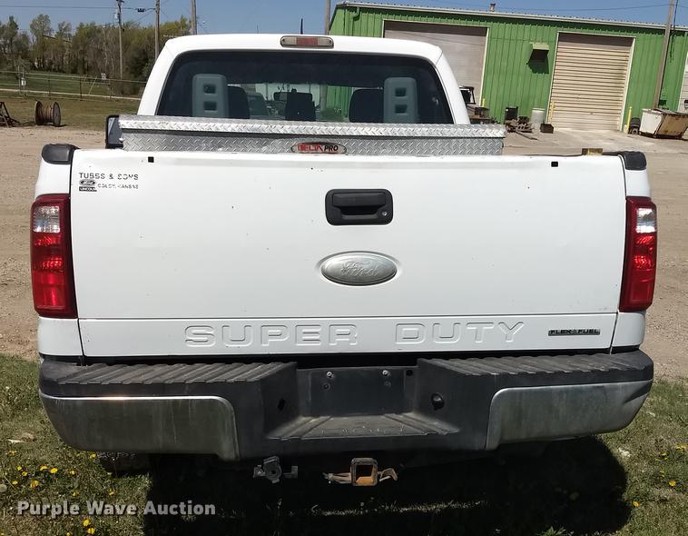 image for item FG9315 2012 Ford F250 Super Duty FX4 SuperCab pickup truck