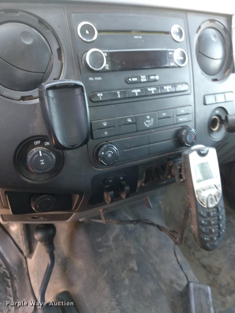 image for item FG9315 2012 Ford F250 Super Duty FX4 SuperCab pickup truck