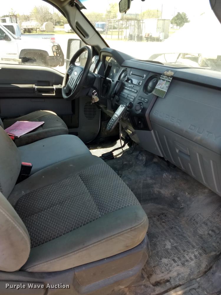 image for item FG9315 2012 Ford F250 Super Duty FX4 SuperCab pickup truck