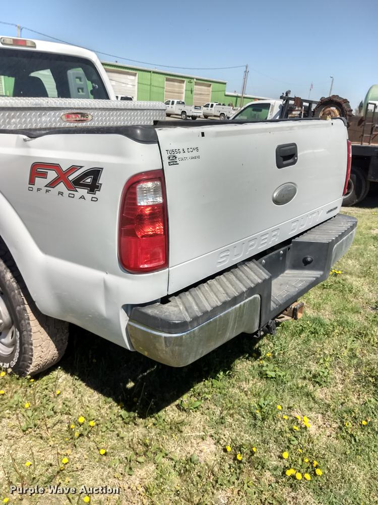 image for item FG9315 2012 Ford F250 Super Duty FX4 SuperCab pickup truck