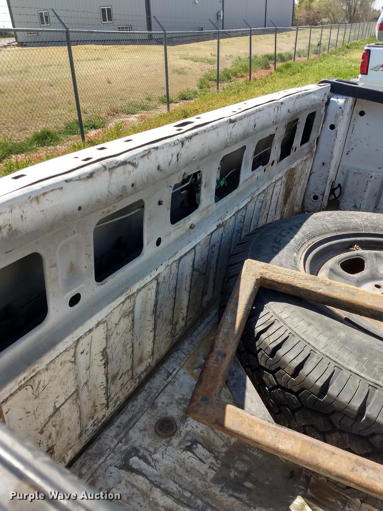 image for item FG9315 2012 Ford F250 Super Duty FX4 SuperCab pickup truck