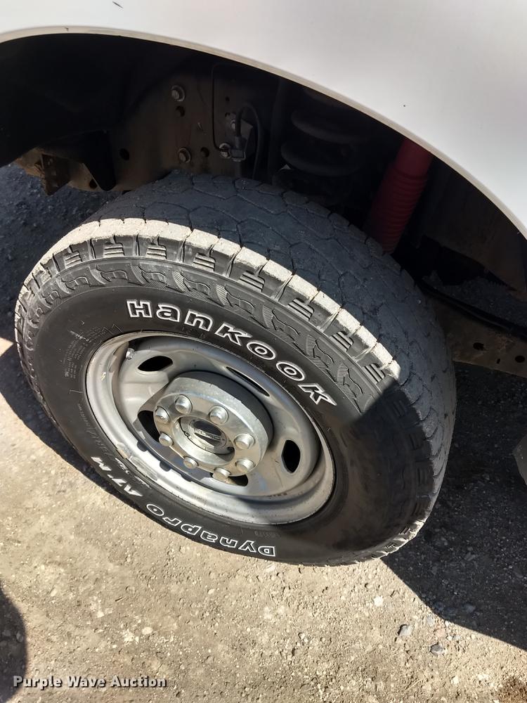 image for item FG9315 2012 Ford F250 Super Duty FX4 SuperCab pickup truck