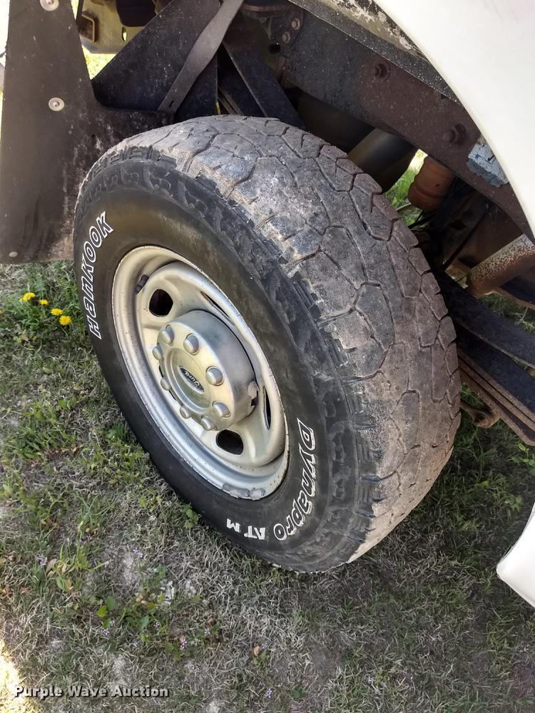 image for item FG9315 2012 Ford F250 Super Duty FX4 SuperCab pickup truck