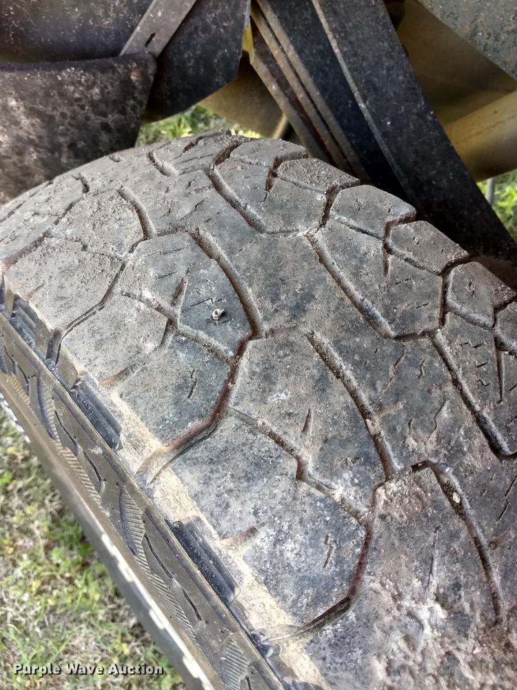 image for item FG9315 2012 Ford F250 Super Duty FX4 SuperCab pickup truck