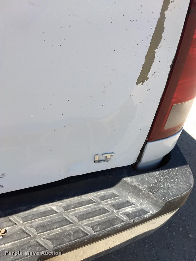 image for item FG9316 2010 GMC Sierra 2500HD Ext. Cab pickup truck