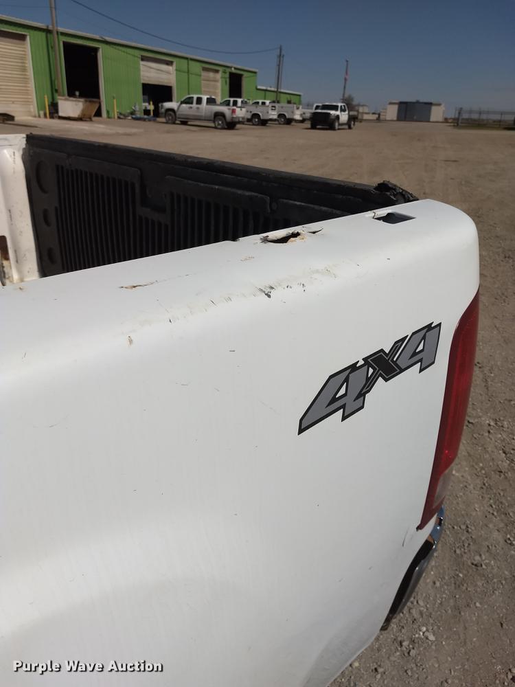 image for item FG9316 2010 GMC Sierra 2500HD Ext. Cab pickup truck