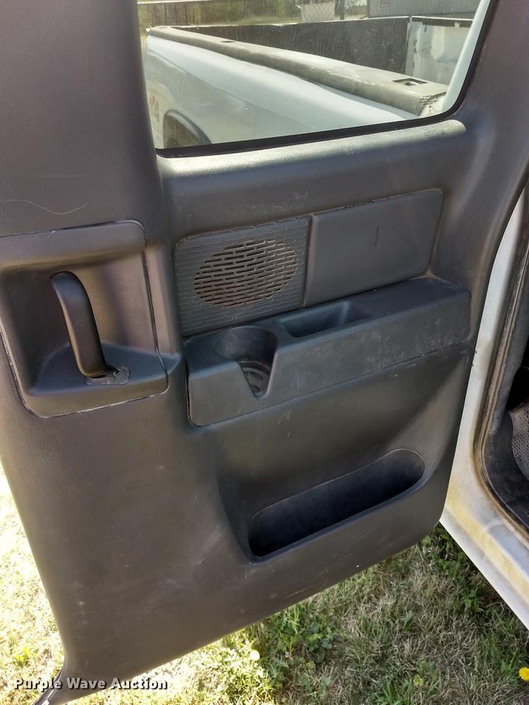 image for item FG9317 2006 Chevrolet Silverado 2500HD Ext. Cab pickup truck