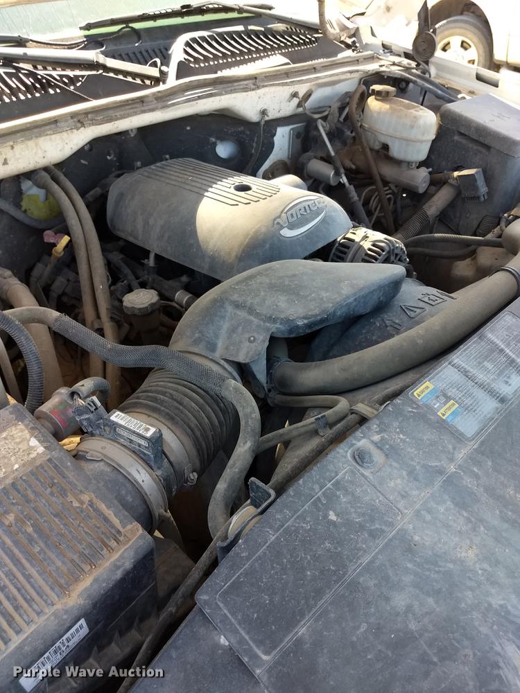 image for item FG9317 2006 Chevrolet Silverado 2500HD Ext. Cab pickup truck