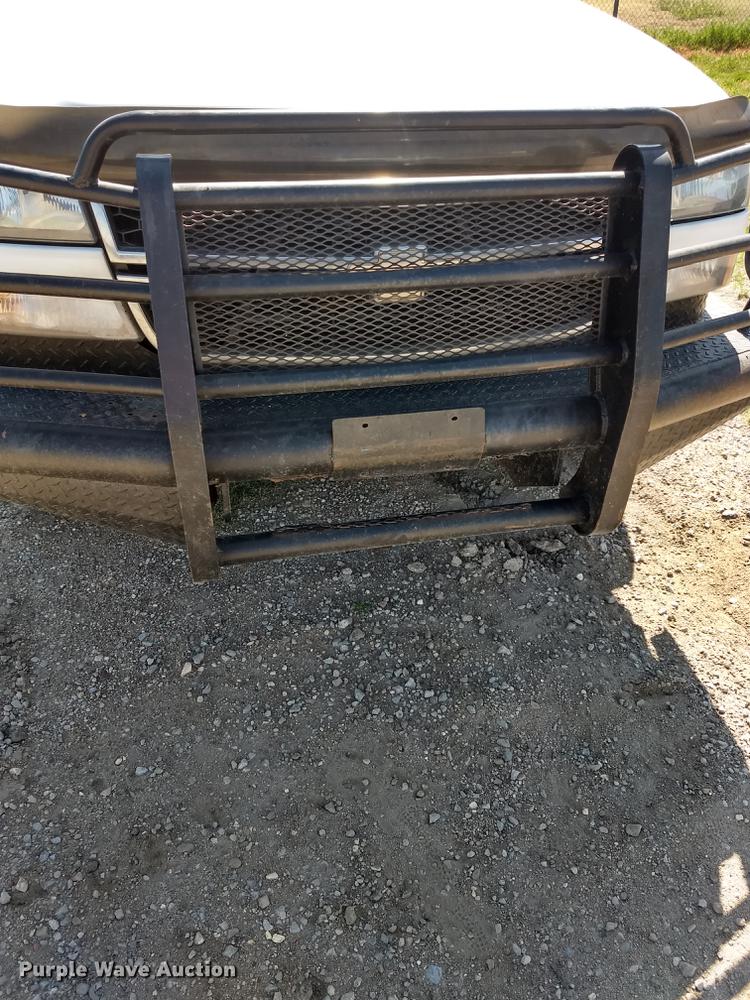 image for item FG9317 2006 Chevrolet Silverado 2500HD Ext. Cab pickup truck