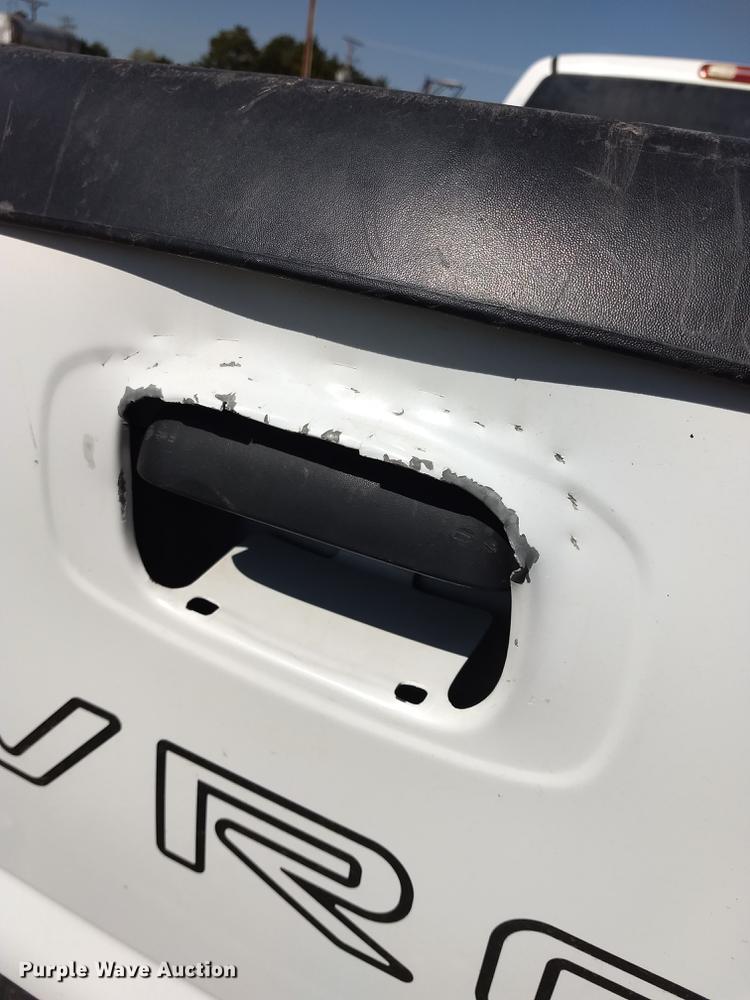 image for item FG9317 2006 Chevrolet Silverado 2500HD Ext. Cab pickup truck